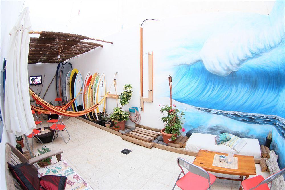 Hotel Clandestino Surf Adventure Caleta De Famara Zewnętrze zdjęcie